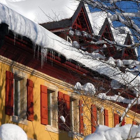 Hotel De L'Aigle Couvet Exteriér fotografie