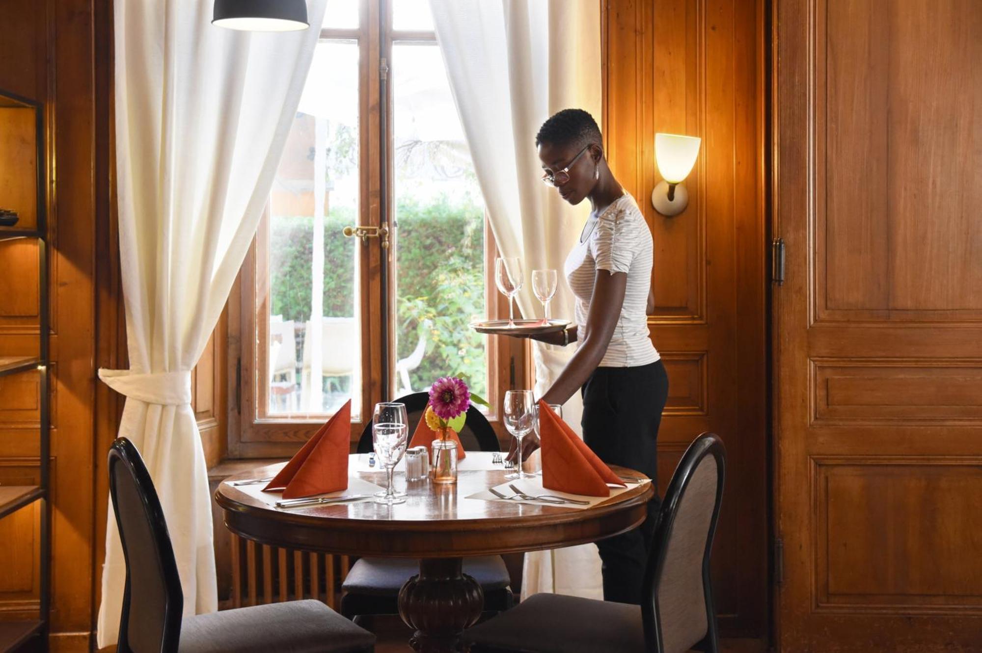 Hotel De L'Aigle Couvet Exteriér fotografie